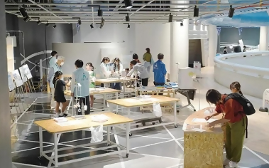 浜松科学館 みらい~らルーム
