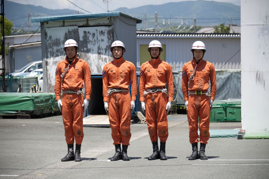 救助査閲 障害突破 写真