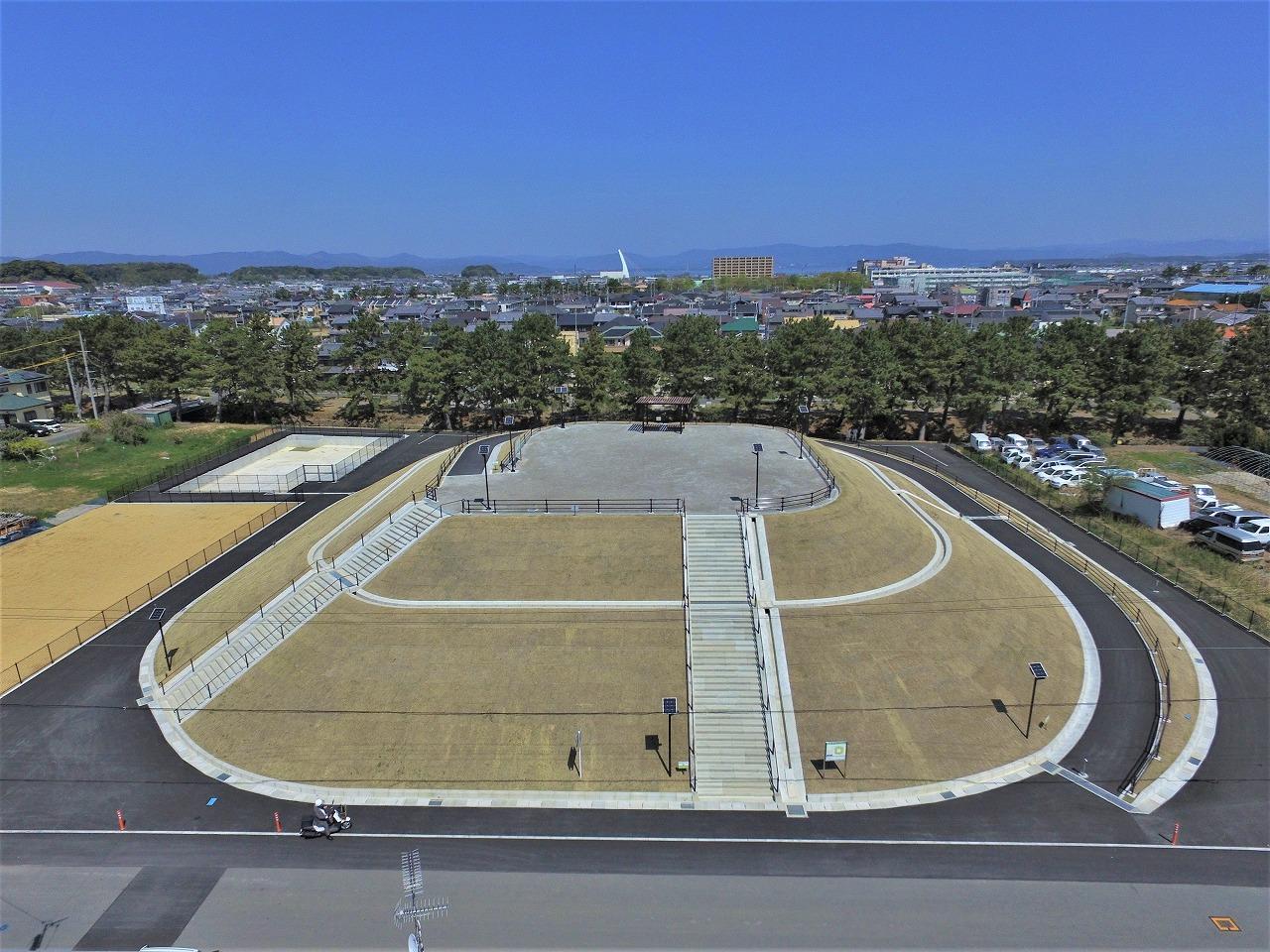 きれいに整備された住吉地区命山の写真