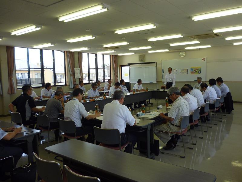 平成28年度第2回湖西市地域公共交通会議の写真