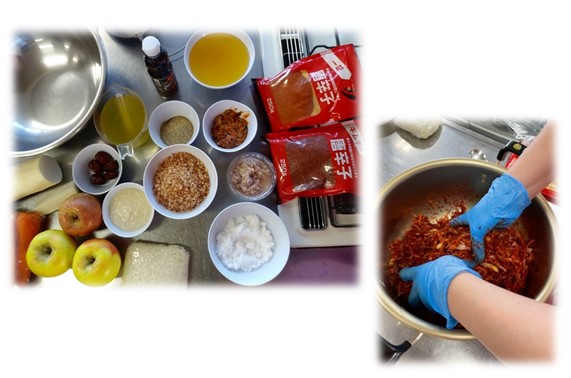 キムチの素作りの様子