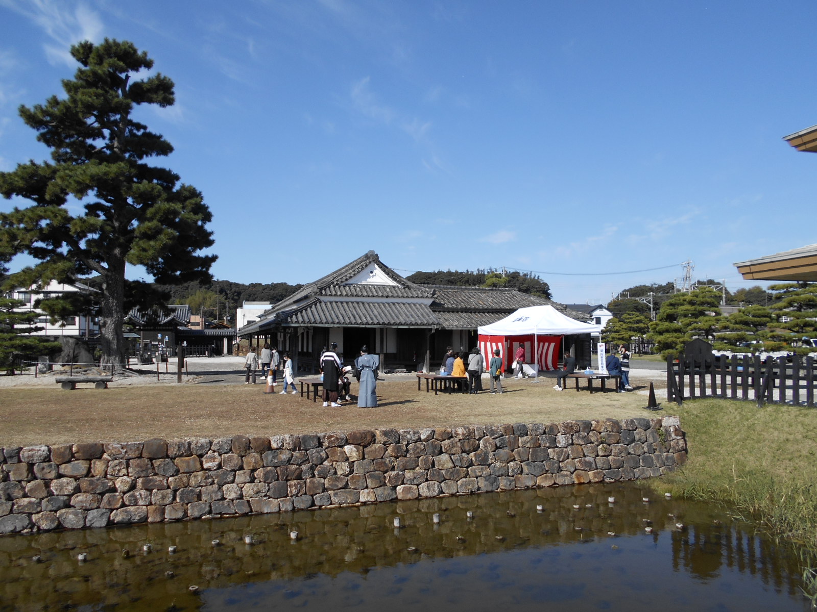 新居関所史料館開館記念日様子