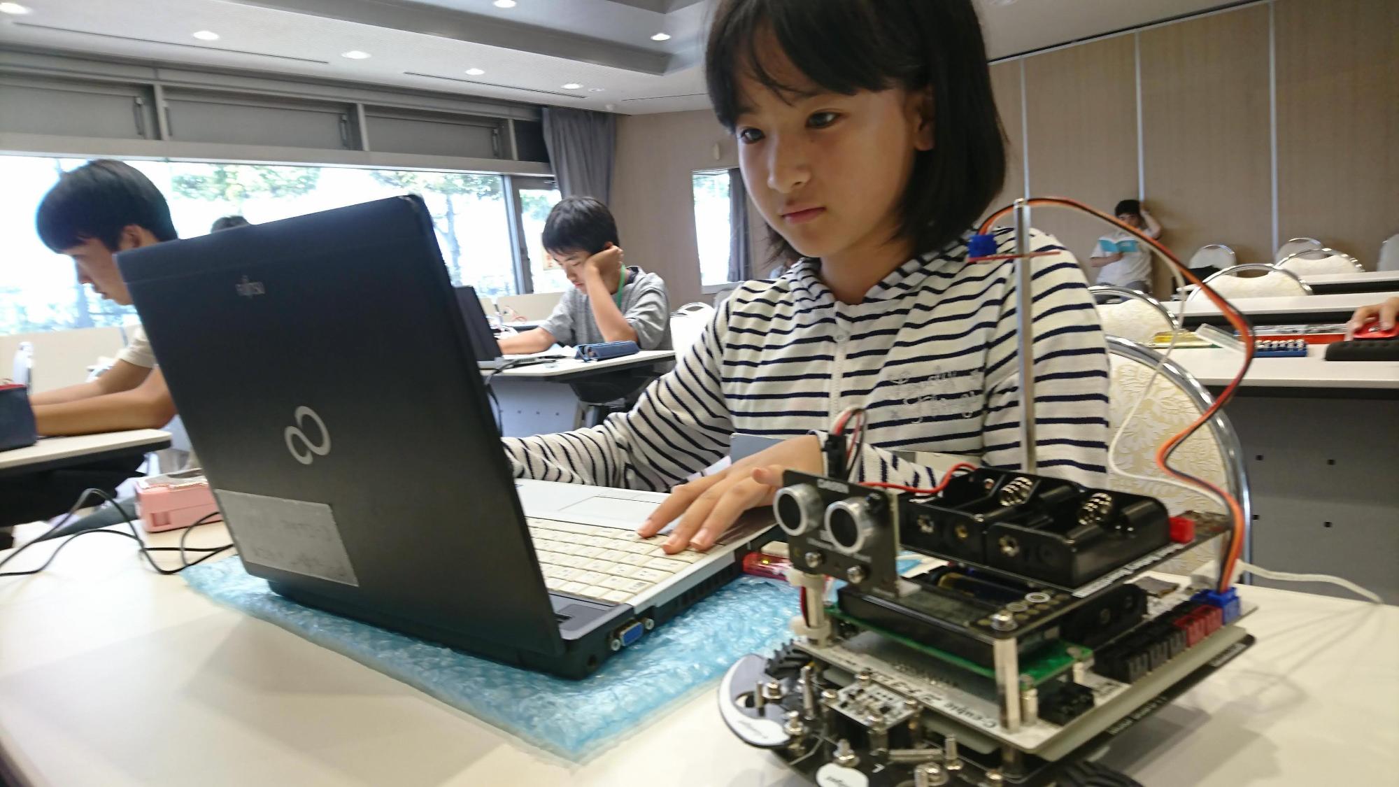 宇宙探査ローバーを作ろう！継続教室について