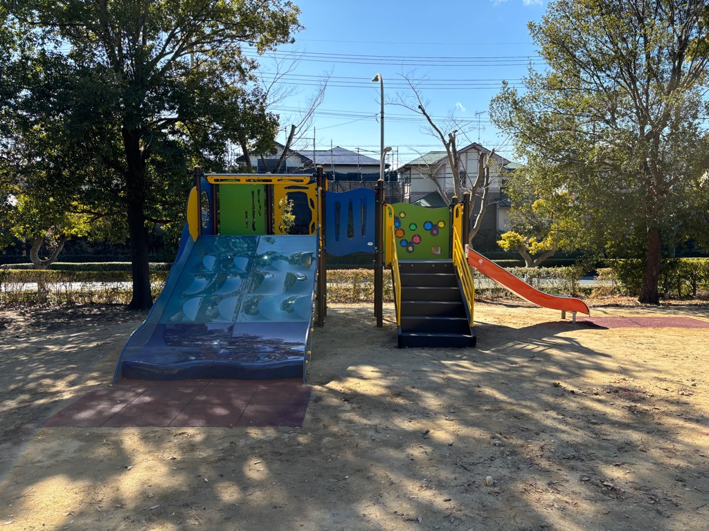 新居文化公園　新複合遊具