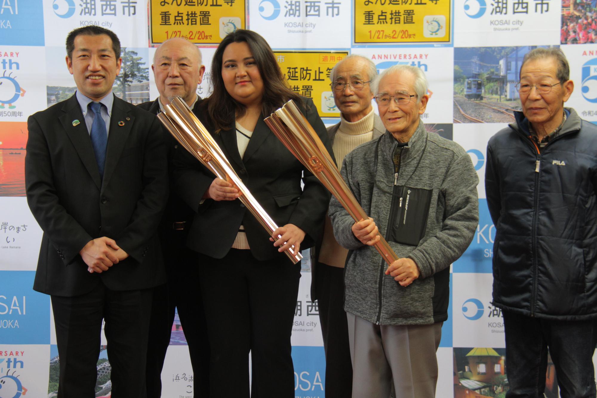 東京オリンピック聖火リレートーチ 寄付贈呈