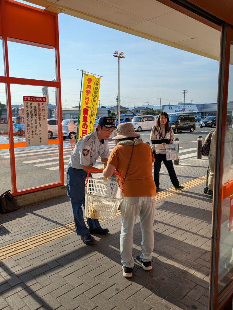 街頭広報写真2