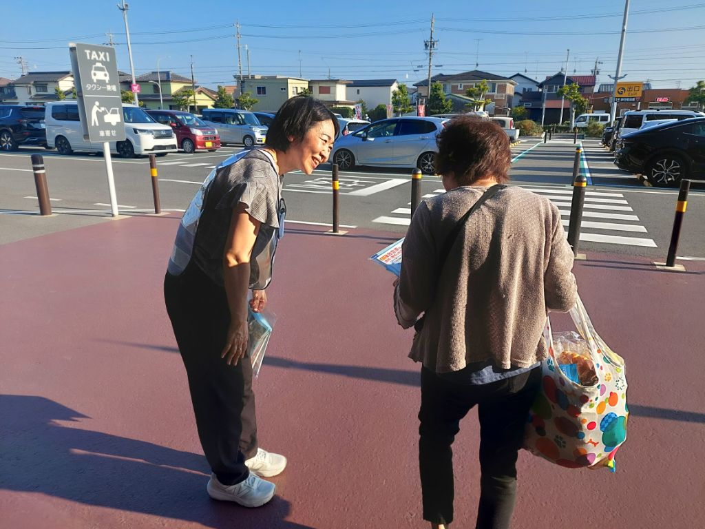 街頭広報写真4